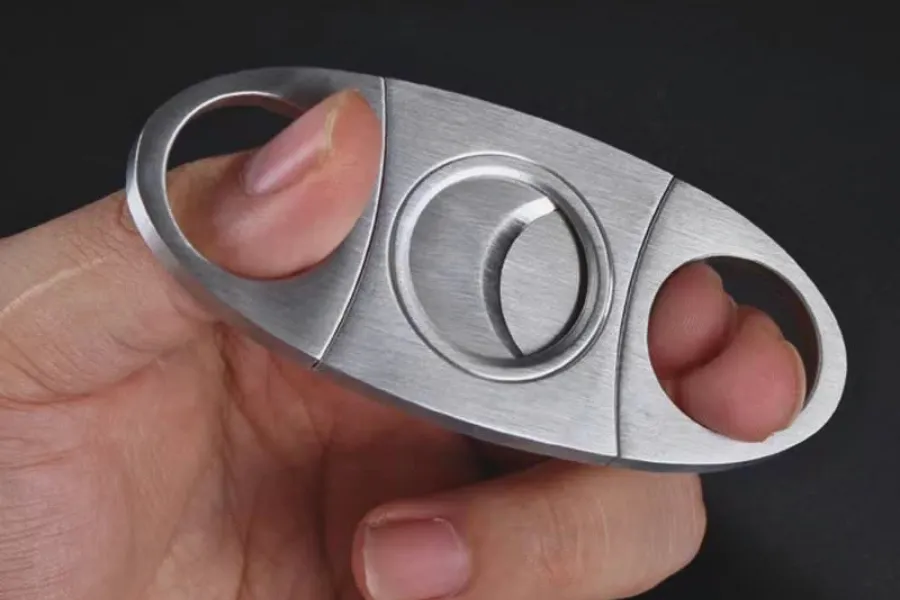 cigar cutter