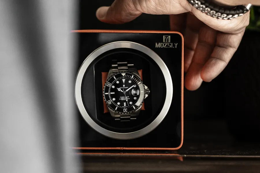 Mozsly single watch winder