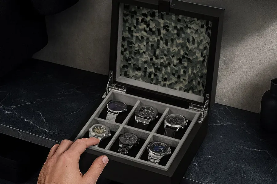 Mozsly watch box on the table