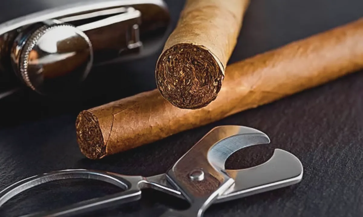 cut a cigar